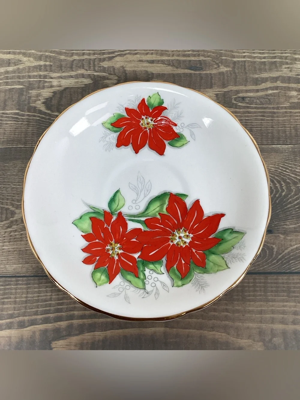 Vintage Victoria C & E Bone China England Tea Cup And Saucer Poinsettia